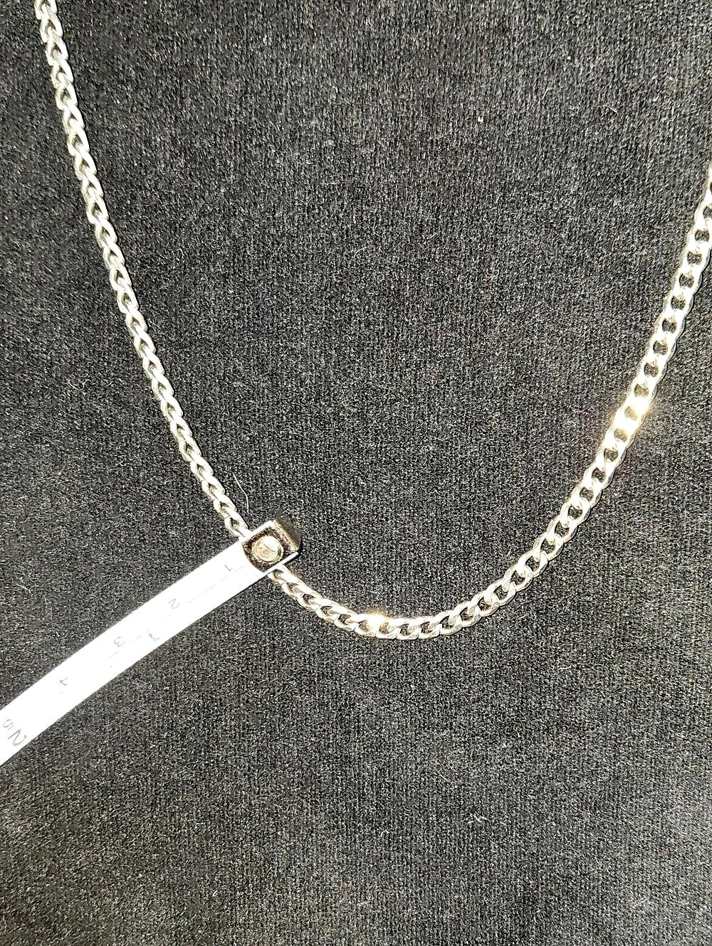 Silver-Tone Planted Chain Necklace 20 Inches - Picture 3 of 5